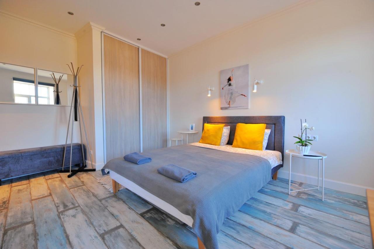 Gertrudes Residence Stay In Light-Filled Studio Apartment In Central Rīga Exterior foto